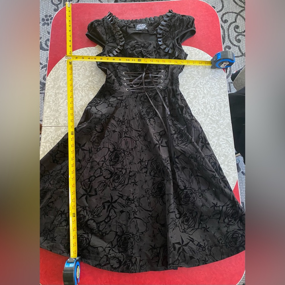 Velvet Burnout Rockabilly Print Corset Ribbon Trimmed Dress Queen Anne Neckline - Picture 5 of 16